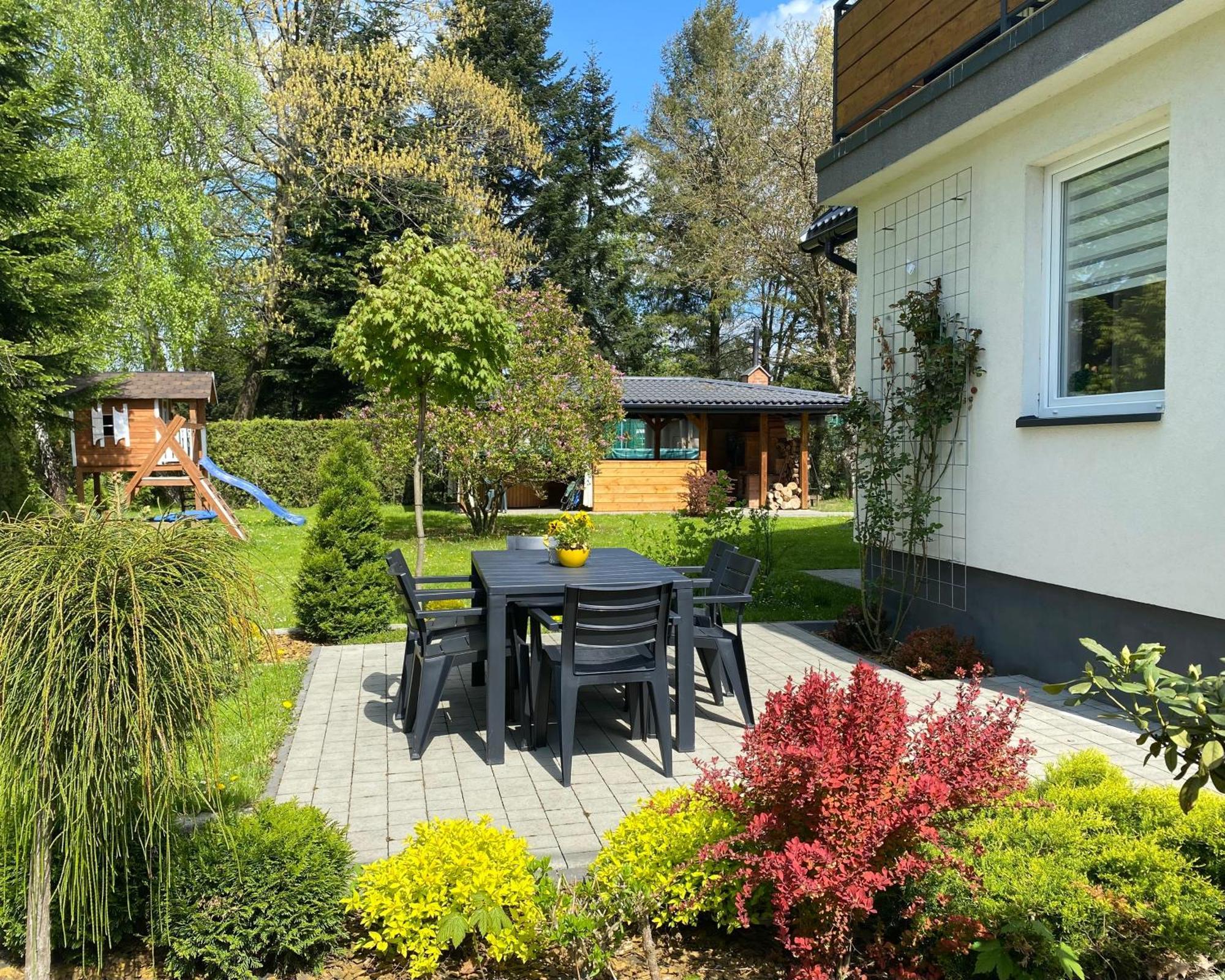 Apartamenty Fredry Lesko Exterior foto